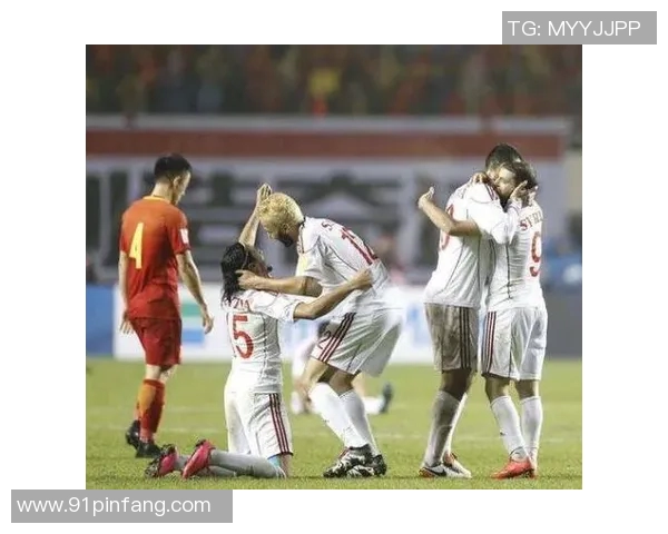 杭州足球队节奏争议引发热议球迷与专家观点交锋激烈 杭州足球队节奏争议引发热议球迷与专家观点交锋激烈