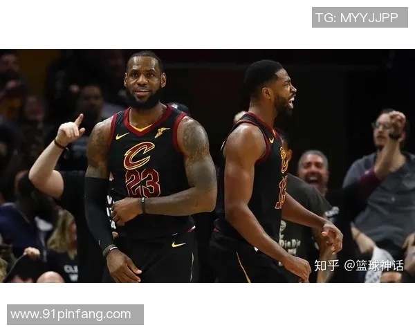 征服足球明星的传奇故事与他们背后的奋斗历程揭秘